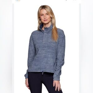 ⭐️Avalanche Women's Bungee Hem Lightweight Soft 1/4 Zip Pullover Top⭐️